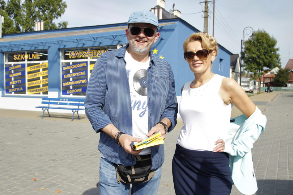Ranczo. Sklep u Krysi. Reżyser serialu Wojciech Adamczyk, Krystyna Więcławska (Dorota Chotecka-Pazura) - wrzesień 2014 r.