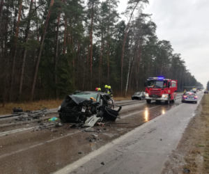 Czołowe zderzenie na Podlasiu. 5 osób rannych [ZDJĘCIA]
