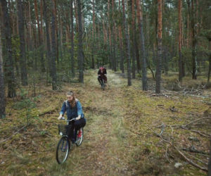 M jak miłość, odcinek 1911. Majka (Matylda Giegżno), Mateusz (Rafał Kowalski), Matylda (Klementyna Lamort)
