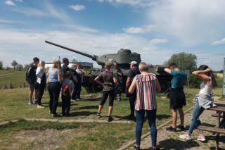 Pniewo: Pandemii na poniemieckich bunkrach nie widać. Zwiedzać chcą tłumy 