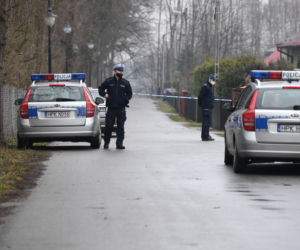 Matka zabiła swoje dzieci i popełniła samobójstwo? Prokuratura: 3 ofiary w tym dwójka dzieci 