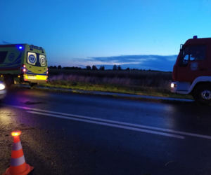Groźny wypadek w powiecie bydgoskim! Auto wylądowało na dachu! [ZDJĘCIA]