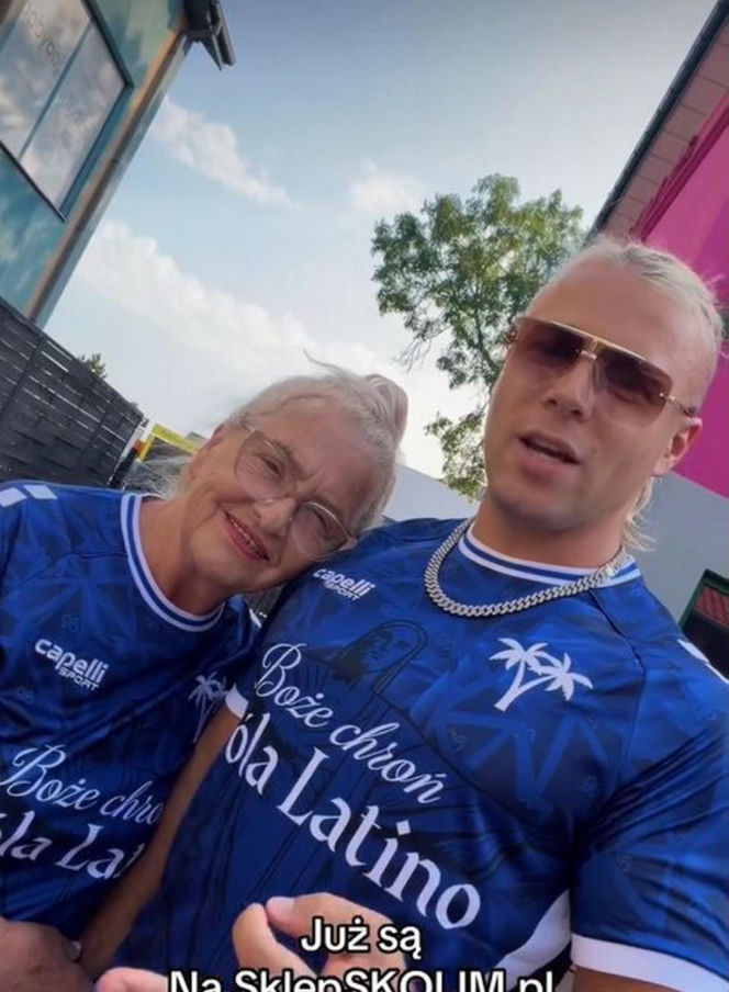 Król Latino, Skolim, wypuścił do sprzedaży koszulkę "Boże Chroń Króla Latino"