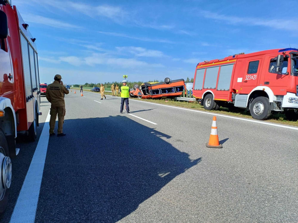 Grzegorz i Jakub zginęli w wypadku busa na autostradzie A4 [GALERIA]
