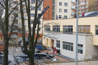Warszawa liczy straty po weekendowych wichurach. Wynoszą kilkaset tysięcy złotych