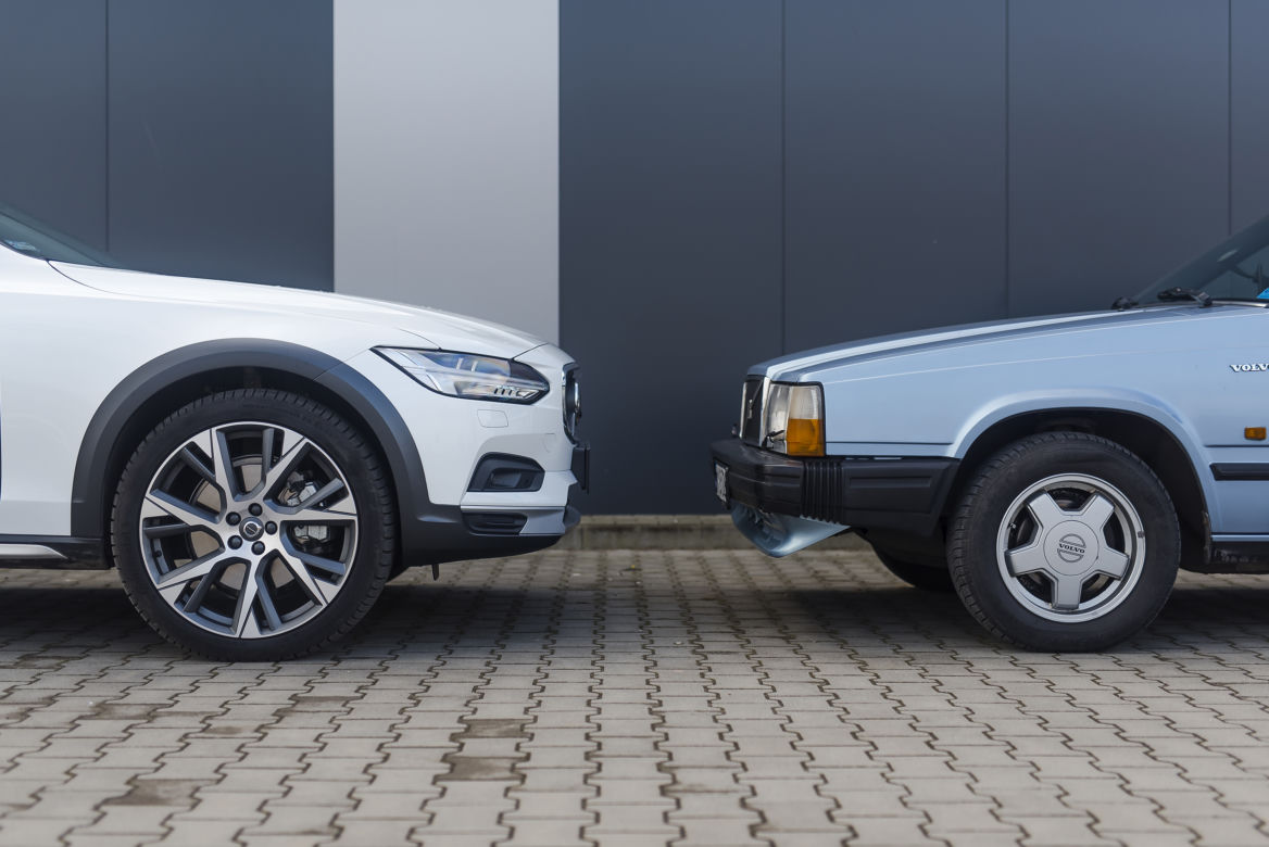 Volvo 740 kombi 2.4TD & Volvo V90 Cross Country B5 AWD 8AT 