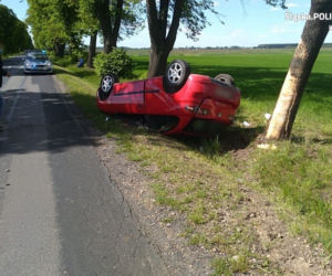 POTWORNY wypadek koło Kłobucka. Kierowca seata nie miał szans na przeżycie [ZDJĘCIA]