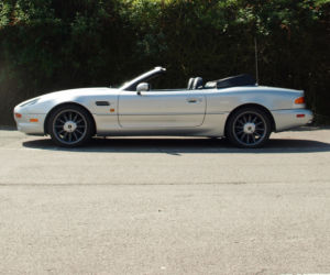 Aston Martin DB7 Volante należący do Jennifer Lopez