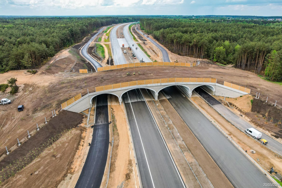 Tak wygląda plac budowy autostrady A2 od węzła Siedlce Zachód do węzła Siedlce Południe 