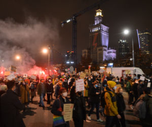 Protest kobiet w centrum Warszawy