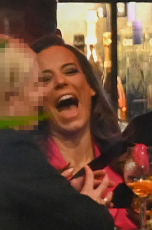 Anna Mucha i Basia Kurdej-Szatan drinki zagryzały kiełbasą