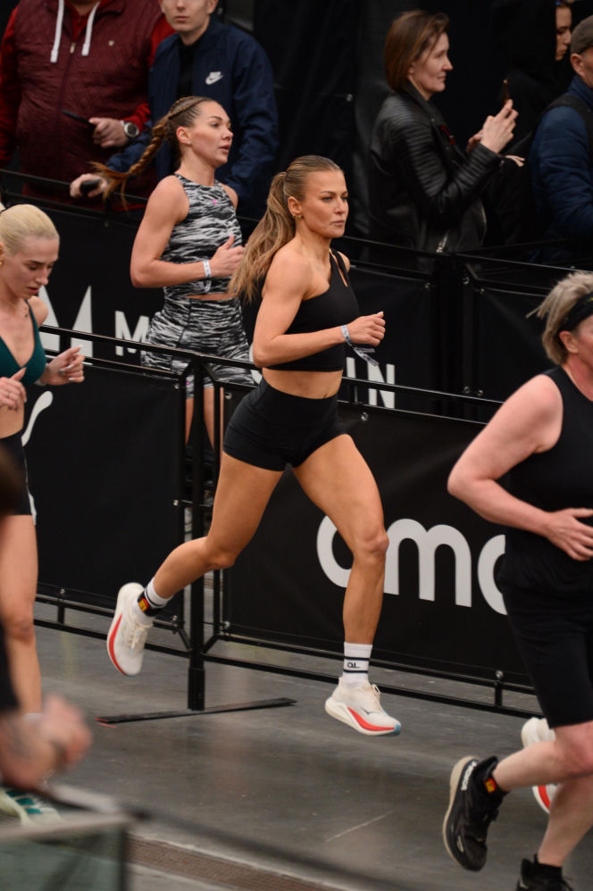 Anna Lewandowska z przystojnym Latynosem na zawodach Hyrox