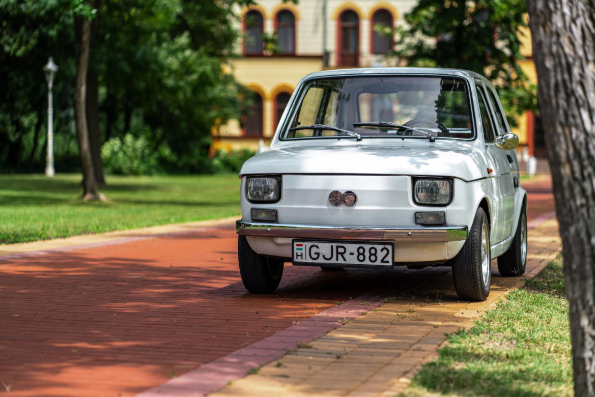 Włosi wskrzeszają Malucha. Jak wygląda nowy Fiat 126p?