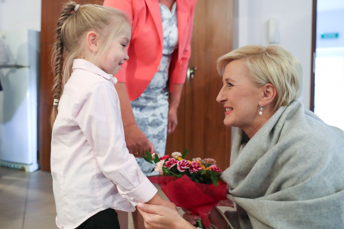 Agata Duda wśród chorych dzieci. Wzruszające zdjęcia pierwszej damy [ZOBACZ]