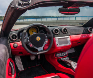 Ferrari California 4.3 490 KM 7AT