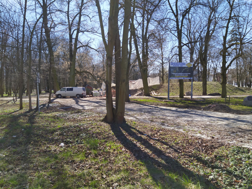 Park Aleksandria w Siedlcach w czasie remontu i prac rewitalizacyjnych - 29.03.2023