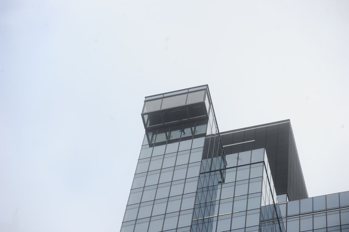 Ruchomy taras 200 metrów nad ziemią! Takiej atrakcji jeszcze nie było