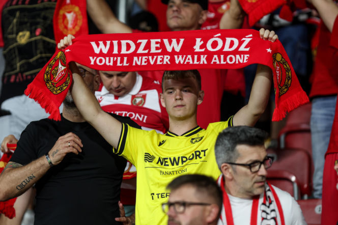 Widzew Łódź - Lech Poznań: Zdjęcia kibiców z meczu 6. kolejki PKO BP Ekstraklasy