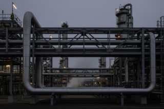 Rozszczelnienie w Orlenie Gdańsk. Czy podobna awaria mogłaby mieć gorszy finał?