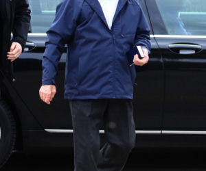 Wiosenny Lech Wałęsa na wielkanocnej mszy