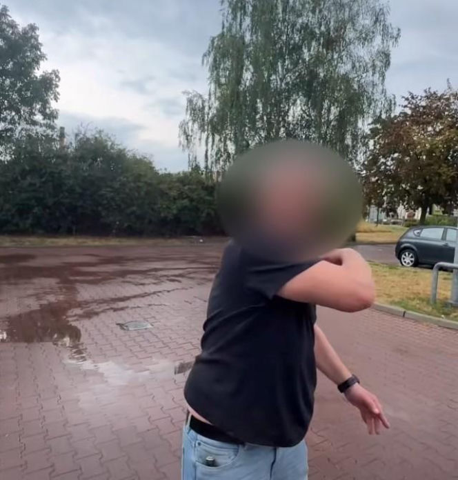 „Banderowcy jesteście”. Awantura na parkingu w Świebodzicach nagrana telefonem