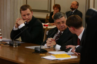 5 kwietnia był końcem legendarnej komisji śledczej. Tak badano aferę Rywina