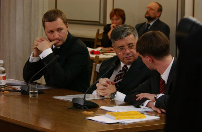 5 kwietnia był końcem legendarnej komisji śledczej. Tak badano aferę Rywina