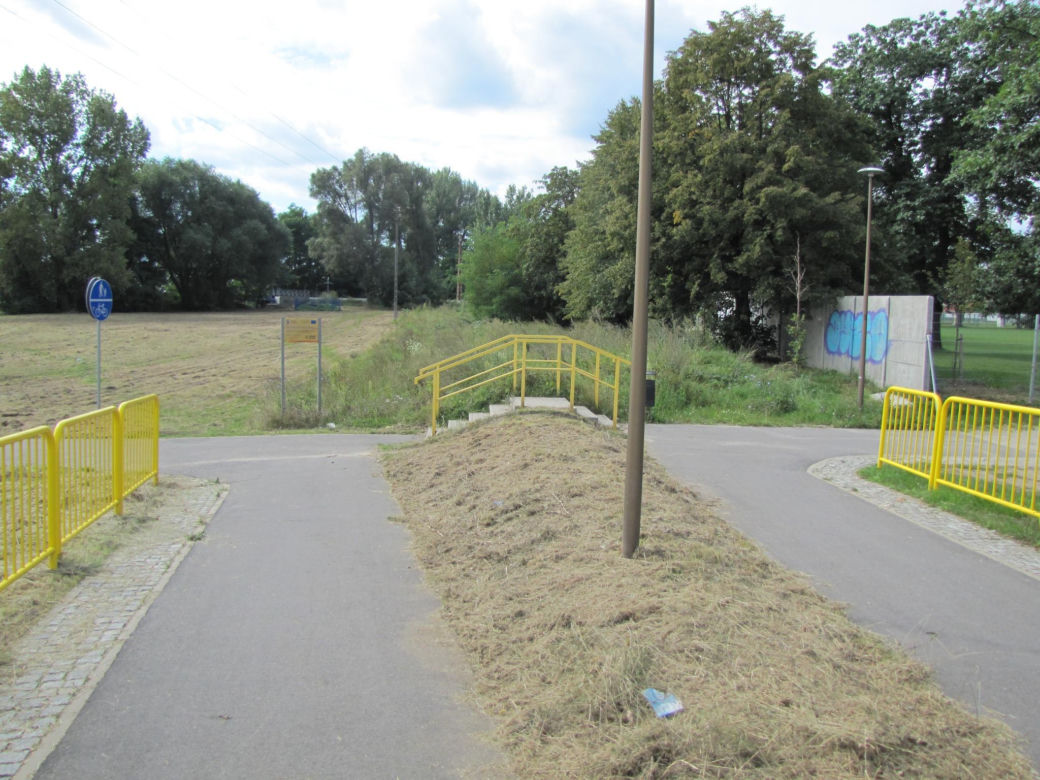 Rowerowe teleporty we Wrocławiu. Tutaj niespodziewanie kończą się drogi