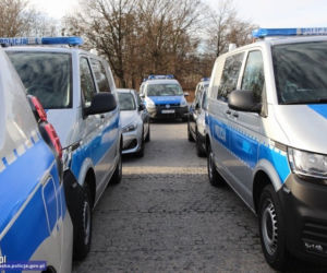 55 nowych radiowozów dla policjantów garnizonu dolnośląskiego