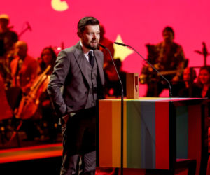 Remigiusz Mróz  zarobił miliony