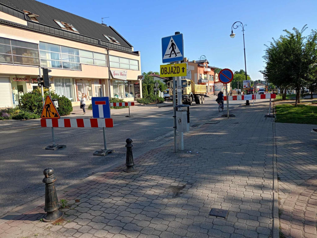 Roboty na skrzyżowaniu ulic Wojskowej i Cmentarnej w Siedlcach mają trwać do końca wakacji