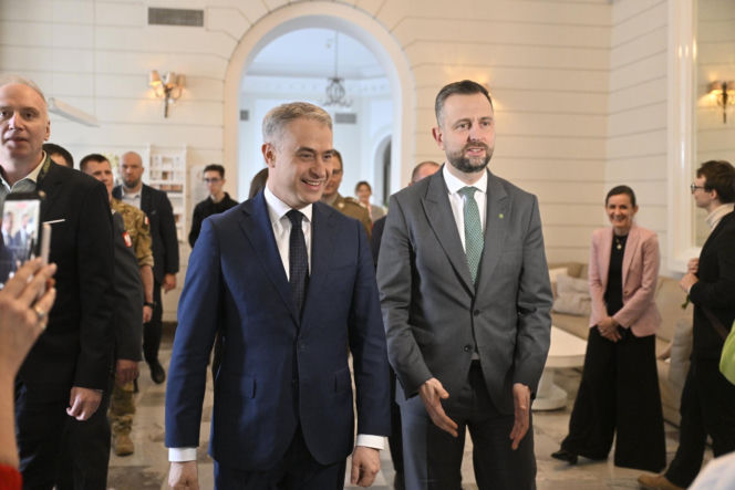 Konferencja Portalu Obronnego. Debata Władysława Kosiniaka-Kamysz i Krzysztofa Gawkowskiego