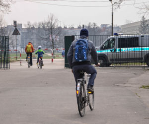 Tak krakowscy policjanci walczą z koronawirusem