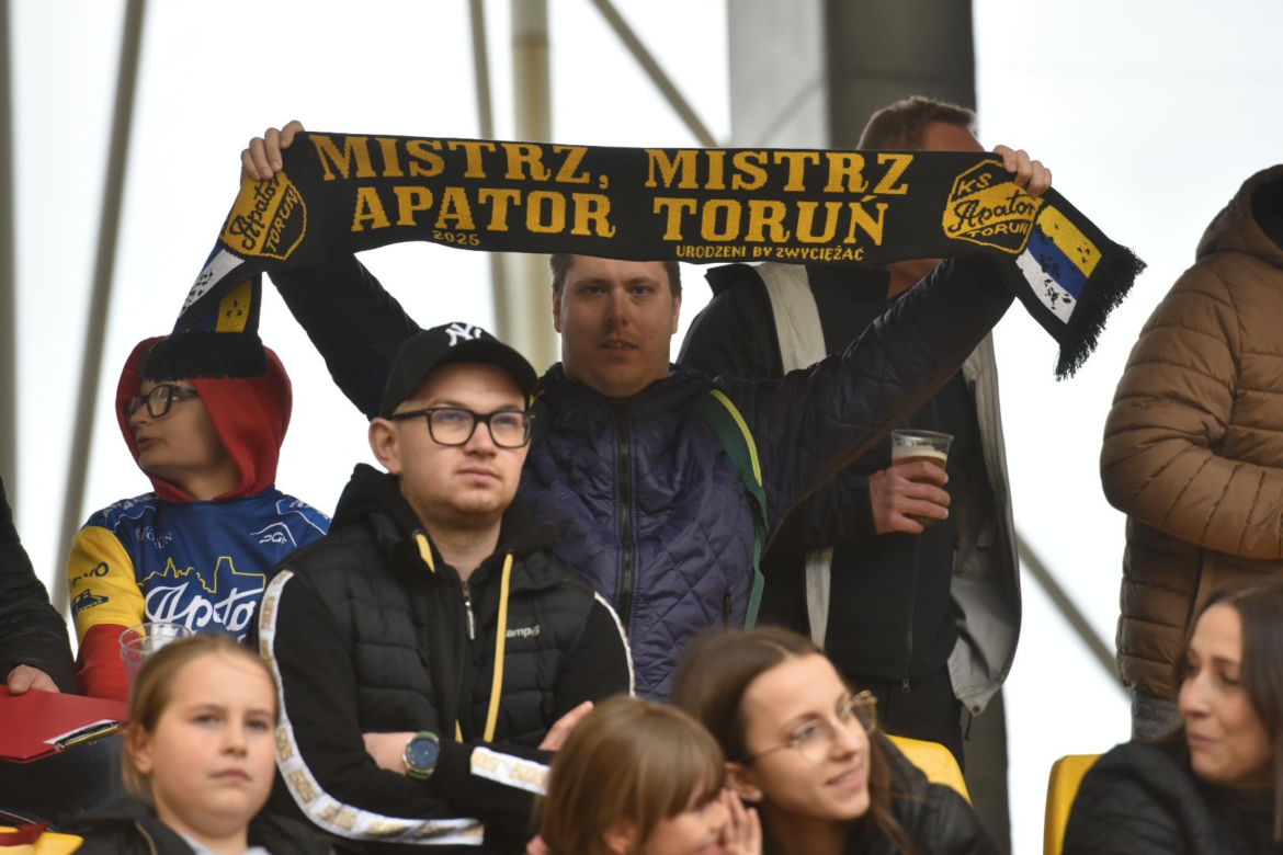 PRES Grupa Deweloperska Toruń - Stelmet Falubaz Zielona Góra, zdjęcia kibiców i zawodników z meczu 5. kolejki PGE Ekstraligi