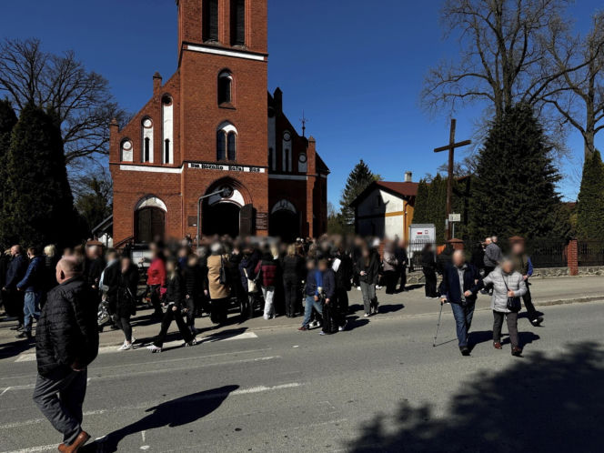 Bliscy pożegnali 14-letniego Mateusza