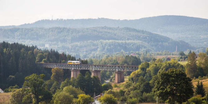 Koleje Dolnośląskie znowu łączą mniejsze miejscowości regionu