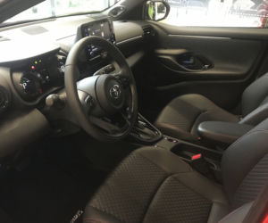 Toyota Yaris 1.5 Hybrid 116 KM e-CVT 