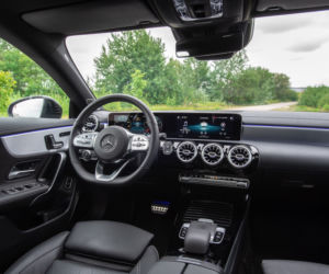 Mercedes-Benz CLA 220 4MATIC 7G-DCT