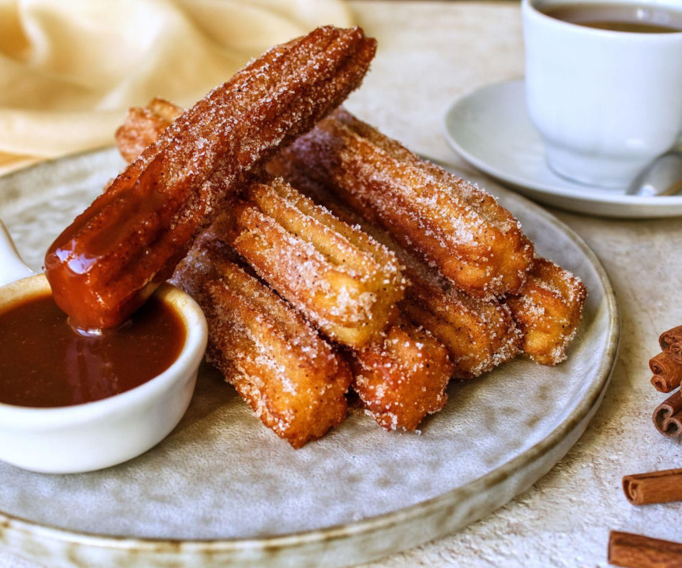 Churros na tłusty czwartek – przepis Anny Starmach, który może przebić tradycyjne pączki