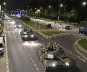 Nocna próba defilady wojskowej w Warszawie 2