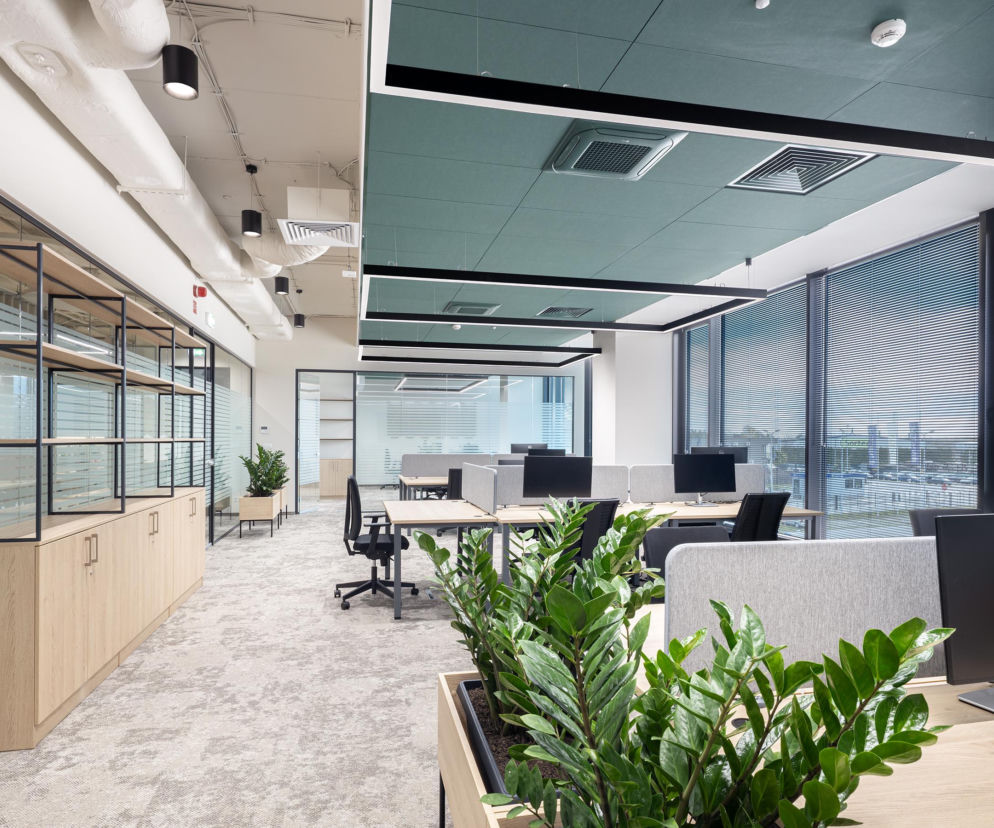 Biuro przy centrum dystrybucyjnym Auchan w Wilczej Górze