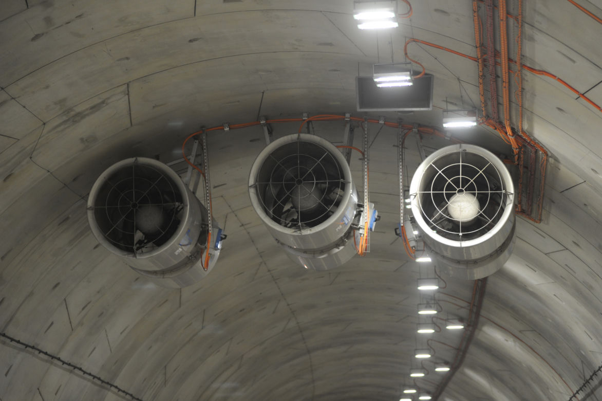 Tunel drogowy w Świnoujściu przed otwarciem