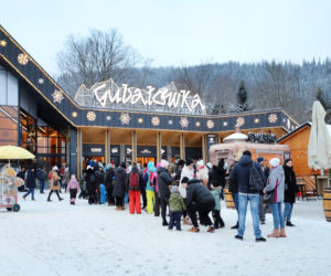 Gubałówka tonie w plastiku