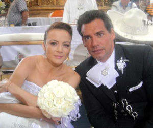 Nieposkromiona miłość (Amor bravio). Ślub Camili (Silvia Navarro) i Daniela (Cristian de la Fuente)