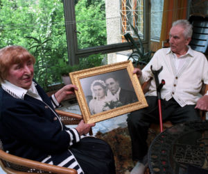 Edward Gierek z żoną Stanisławą, 1997r.