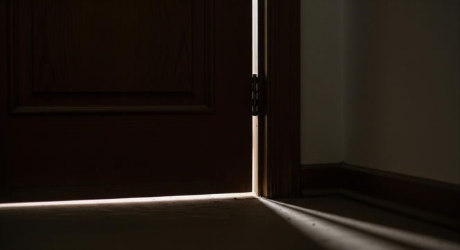 Péter Magyar liderem sondaży. Co kryje przeszłość opozycyjnego polityka?