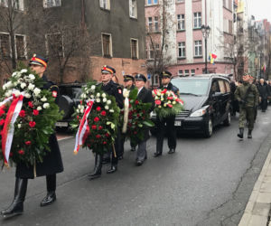 Kondukt pogrzebowy , Ślązacy żegnają Kazimierza Kutza. 