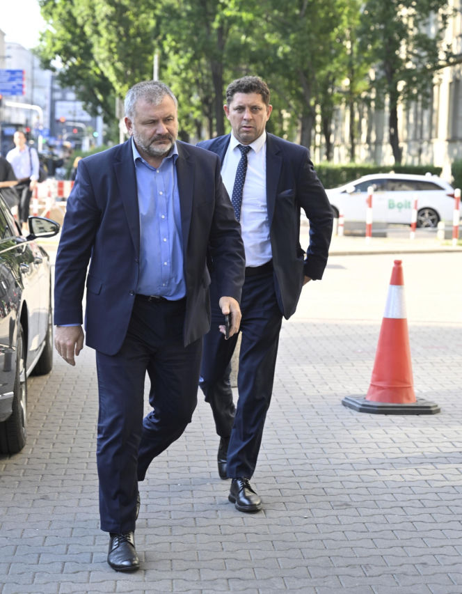Tusk wezwał na dywanik KO