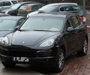 Agent Tomek/Tomasz Kaczmarek jeździ Porsche Cayenne S
