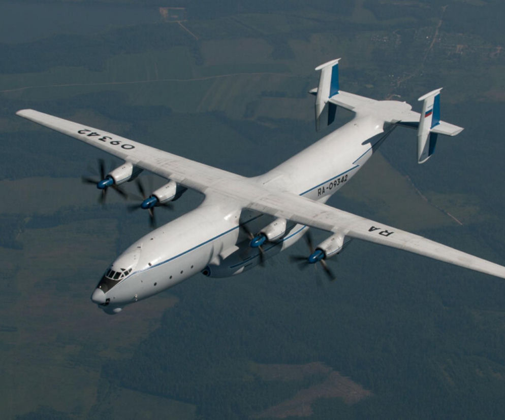 Rosja/ W obwodzie iwanowskim rozbił się rosyjski wojskowy samolot transportowy An-22